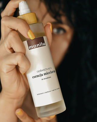 Essence micellaire rafraîchissante pour le démaquillage, apaisant les irritations avec le D-panthénol Manilu