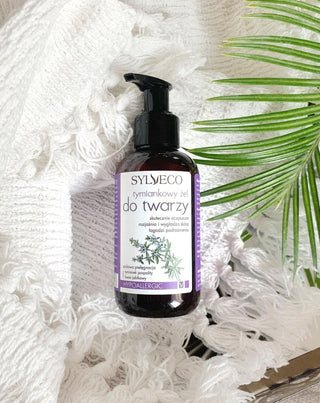 Gel nettoyant lissant et éclaircissant pour le visage à l'acide malique Sylveco - 2