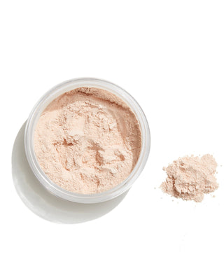 Poudre fixatrice en vrac transparente et imperméable à la texture soyeuse Gosh - 2