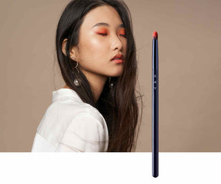 Pinceau pour ombres à paupières idéal pour le maquillage des yeux charbonneux N° 3 Say Makeup