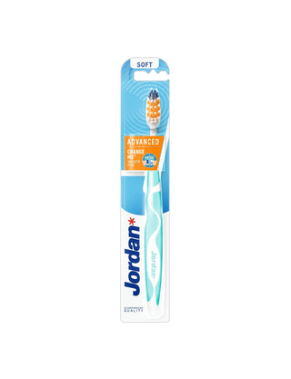 Brosse à dents pour adultes Advanced Soft avec poils spéciaux Jordan