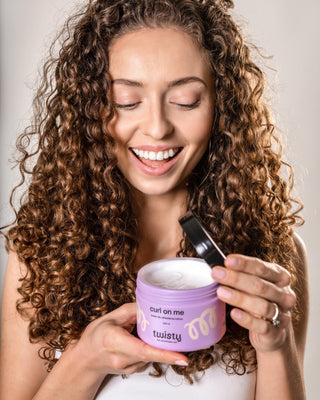 Crème pour cheveux bouclés à base d'extraits de graines de lin et d'avoine - Twisty - 2