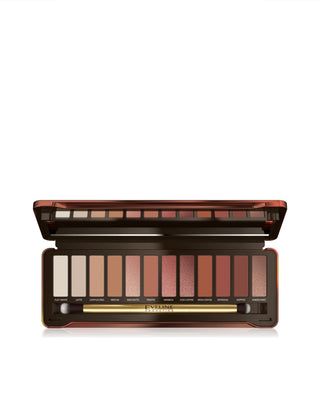 Palette de 12 ombres à paupières dans les tons nude et brun Charming Mocha Eveline