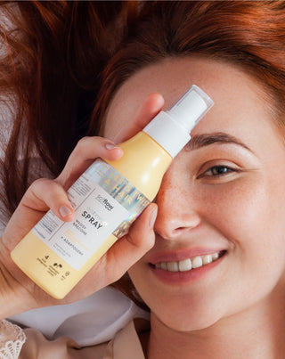 Spray nourrissant pour cheveux bouclés au parfum de melon mûr et d’aloe vera so!flow