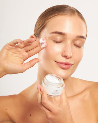 Crème de nuit lissante et raffermissante Nutridome à l'acide hyaluronique - 3