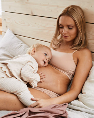 Huile anti-vergetures Lili&Mu pour la peau de l'abdomen, des cuisses et des seins - 4