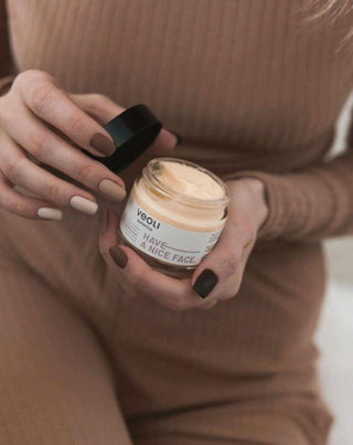 Crème de jour hydratante en profondeur Have a nice face Veoli Botanica - 2