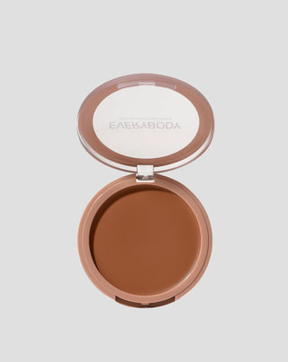 Crème bronzante pour le visage pour différents types de peau Tout le monde à Londres - 1
