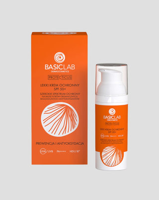 Crème protectrice légère spf 50+ à l’extrait d’airelle et huile de chanvre Basiclab - 1