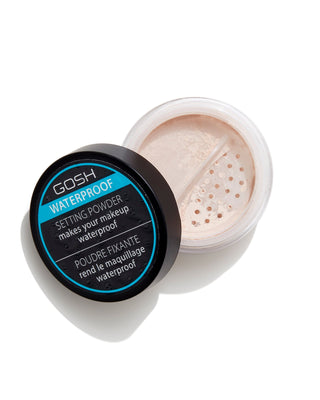 Poudre fixatrice en vrac transparente et imperméable à la texture soyeuse Gosh