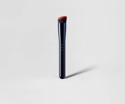 Pinceau pour fond de teint avec tête inclinée et poils plats N° 7 Say Makeup