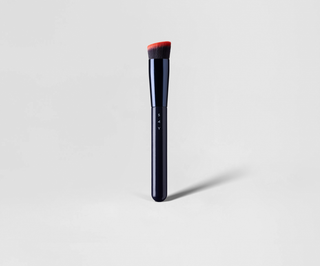 Pinceau pour fond de teint avec tête inclinée et poils plats N° 7 Say Makeup - 1