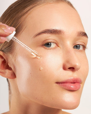 Sérum hydratant Nutridome pour le visage à 5 % d&#39;acide hyaluronique pour tous les types de peau