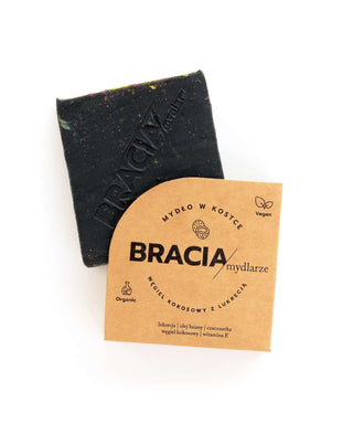 Barre de savon purifiante et antibactérienne au charbon de noix de coco et à la réglisse Bracia Mydlarze - 4