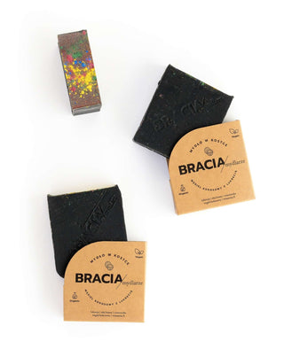 Barre de savon purifiante et antibactérienne au charbon de noix de coco et à la réglisse Bracia Mydlarze - 3
