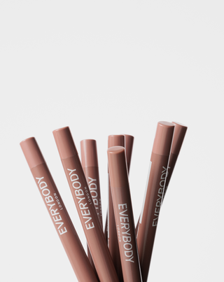 Crayon à lèvres avec une formule crémeuse et longue durée Everybody London - 4
