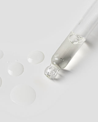 Sérum hydratant Nutridome pour le visage à 5 % d&#39;acide hyaluronique pour tous les types de peau