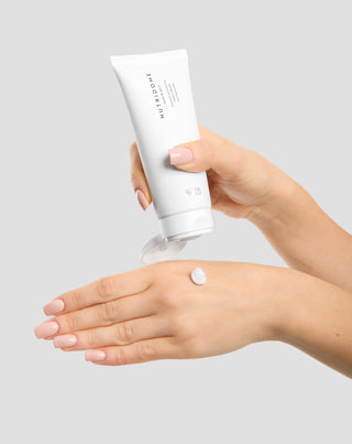 Crème pour les mains Nutridome au beurre de karité hydratant pour les peaux très sèches