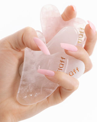 Pierre de massage du visage gua sha en quartz rose pour la réduction des gonflements et le raffermissement Fluff - 3