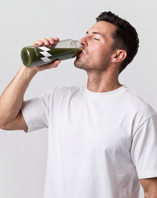 Bouteille shaker pour protéines, compléments et vitamines 0,5 l Monolit
