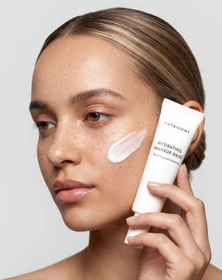 base de maquillage illuminatrice et hydratante Nutridome_3