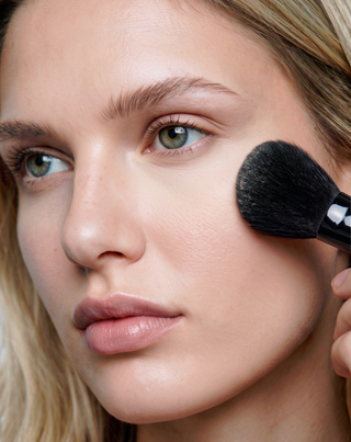 Poudre libre transparente avec une finition soyeuse Nutridome