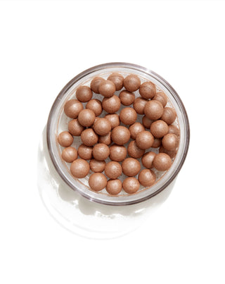 Poudre bronzante irisée en billes pour tous les types de peau à effet hâlé Gosh - 3