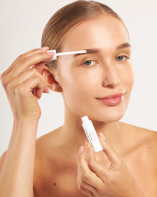 Soin épaississant et fortifiant à l’extrait de thé vert pour les sourcils Nutridome - 3