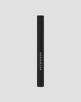 Cire noire pour sourcils Nutridome au crayon à l'huile de ricin avec effet de laminage - 1