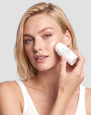 Filtre minéral SPF 50 en stick pour le visage et le corps, hydratation et protection UVB, UVA Nutridome - 3