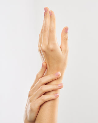 Conditionneur Touch Orphica pour le renforcement de la plaque de l&#39;ongle et le soin des cuticules