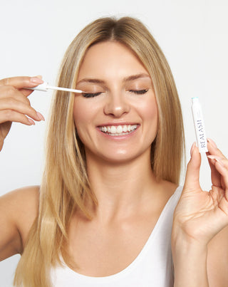 Conditionneur de cils Realash Orphica pour allonger, renforcer et épaissir les cils