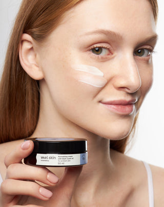 Crème normalisante Mel Skin pour les peaux à problèmes à l&#39;huile de nigelle