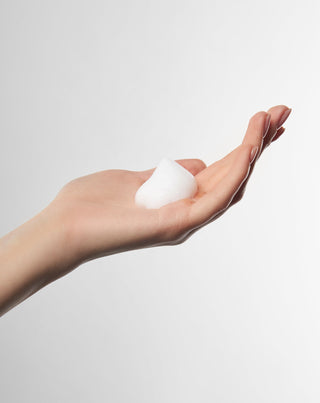 Mousse nettoyante pour le visage purifiante à la fleur d'oranger amer Mel Skin - 2