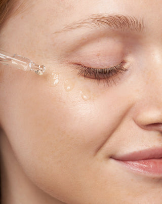 Sérum ultra-hydratant Mel Skin pour le visage à l’acide hyaluronique - 2