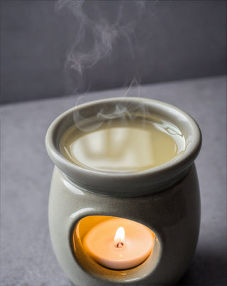 Huile essentielle de lavande 100% naturelle pour l&#39;aromathérapie Saint Éternité